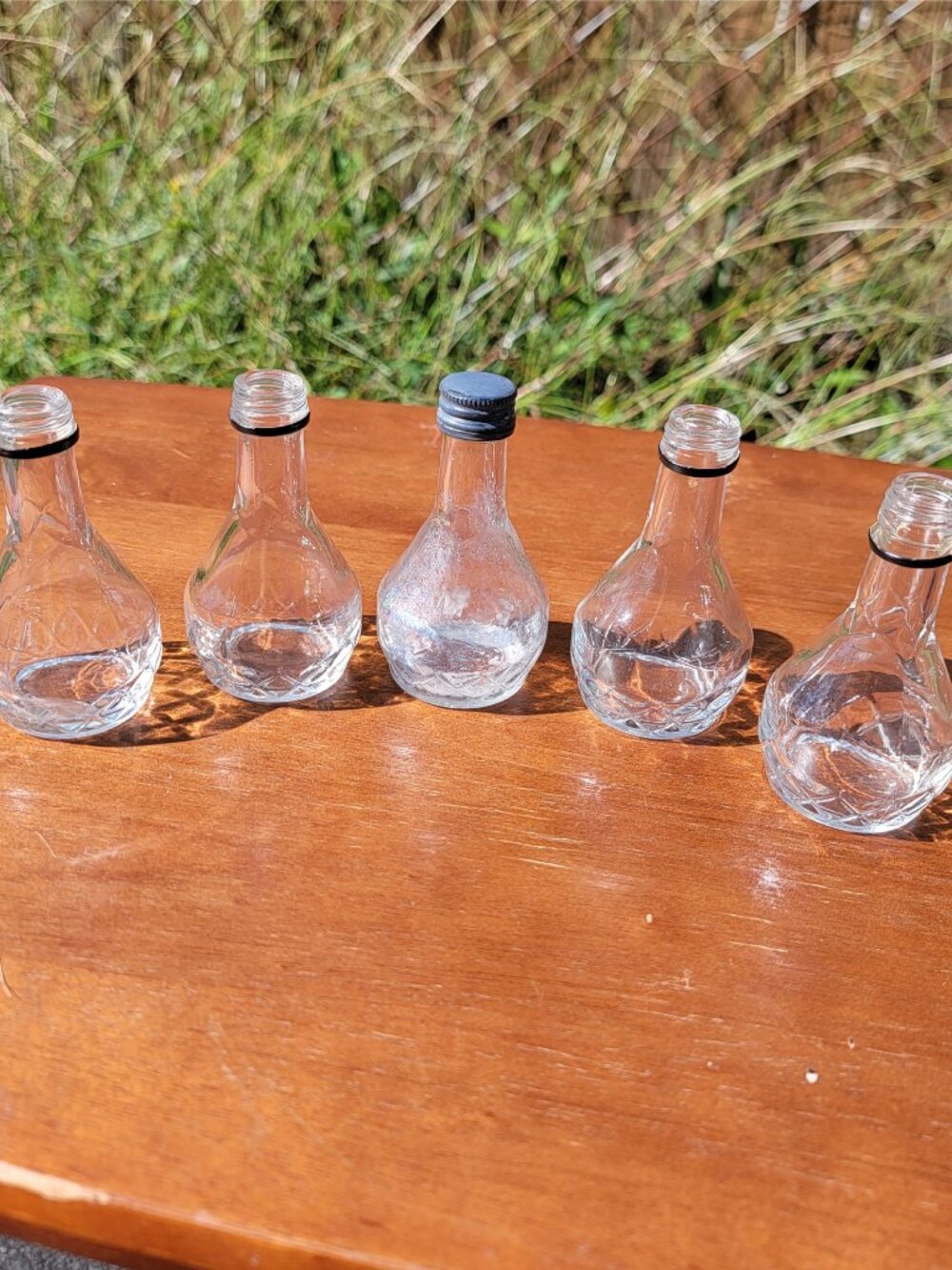 ⦃ ✩₊☽˚ .⋆ empty antique bottles for potions ☾⋆⁺₊✧ ⦄